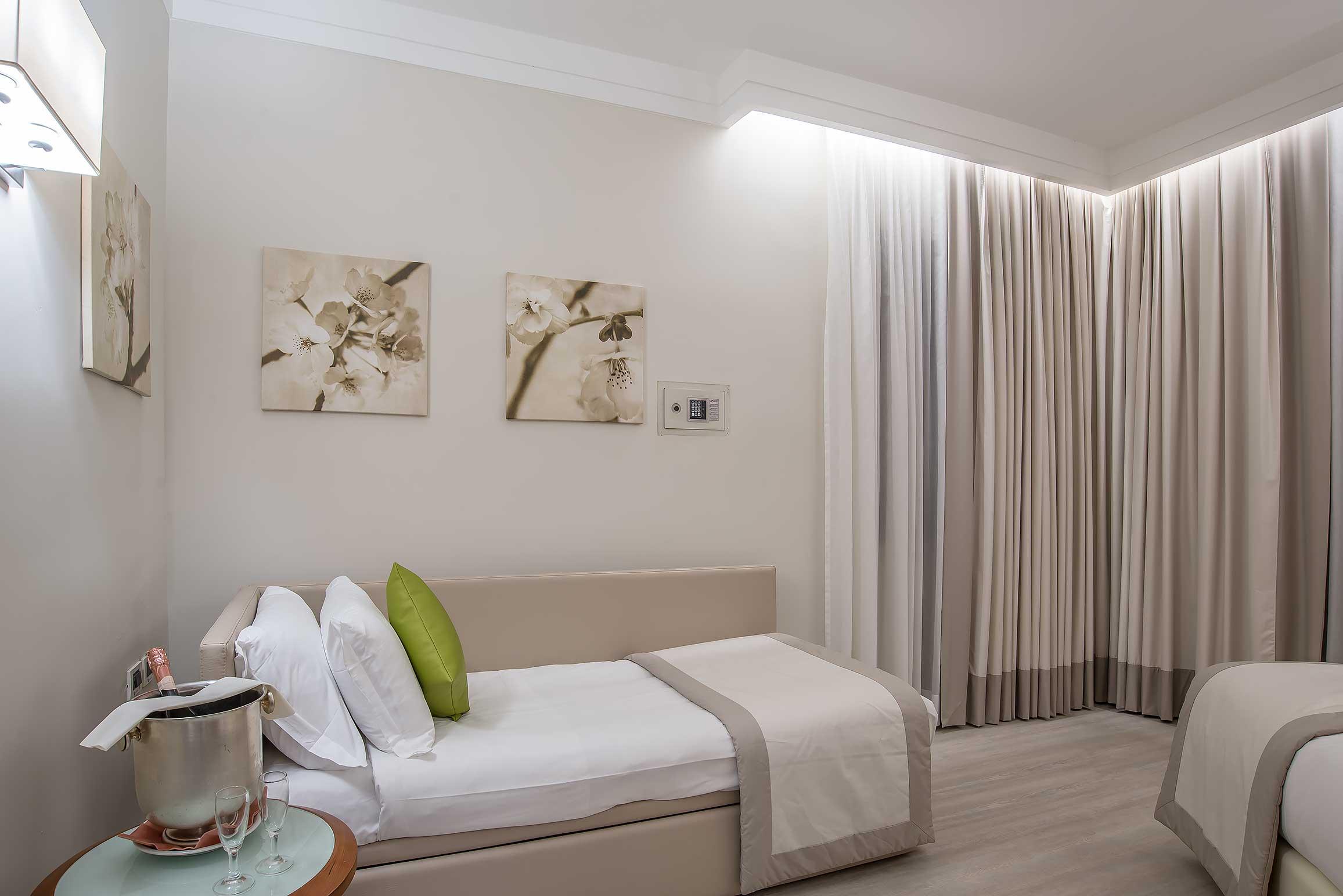 Hotel La Giocca Рим Екстериор снимка
