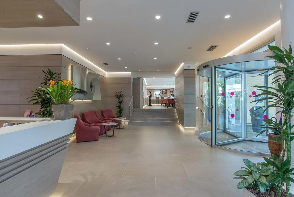 Hotel La Giocca Рим Екстериор снимка