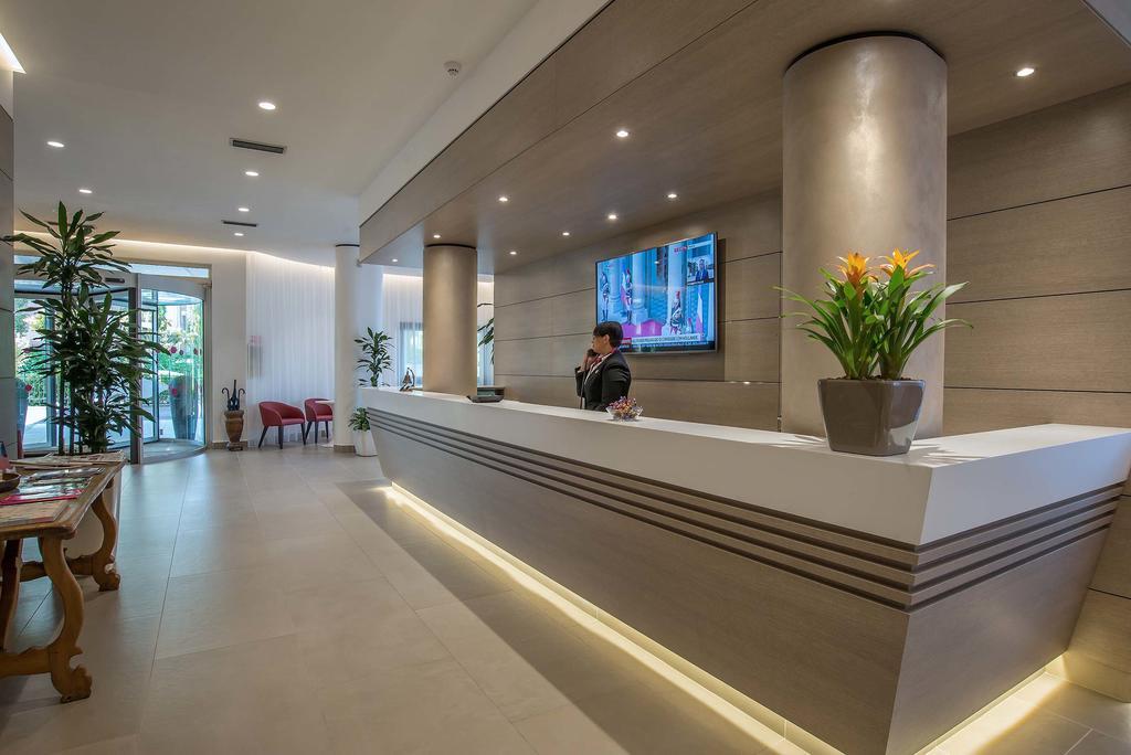 Hotel La Giocca Рим Екстериор снимка