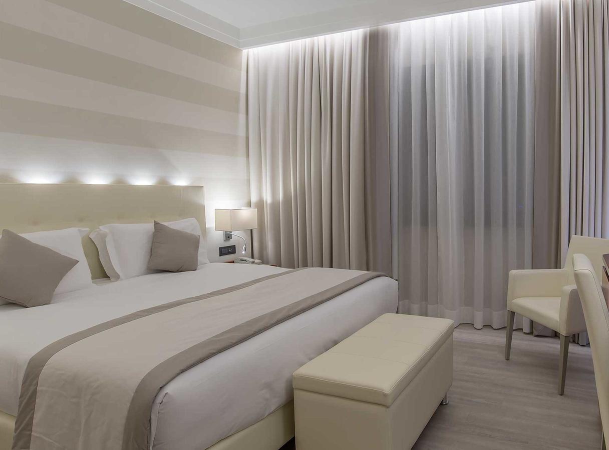 Hotel La Giocca Рим Екстериор снимка